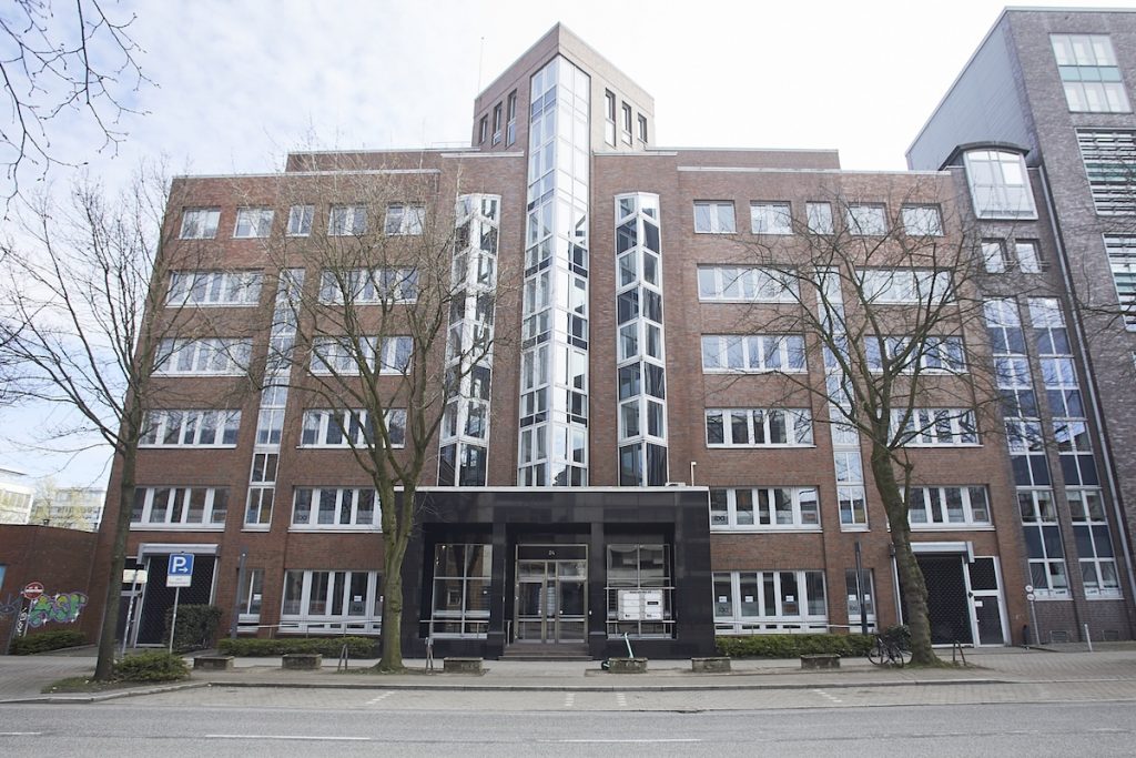 Buero-und-Verwaltungsgebaeude-Suederstrasse Hamburg